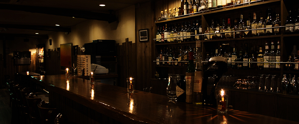 Bar & Dining Bee:ビー