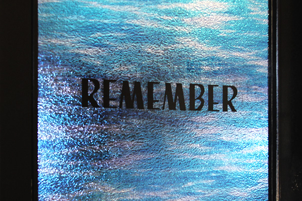 REMEMBERFo[ X܉摜 01